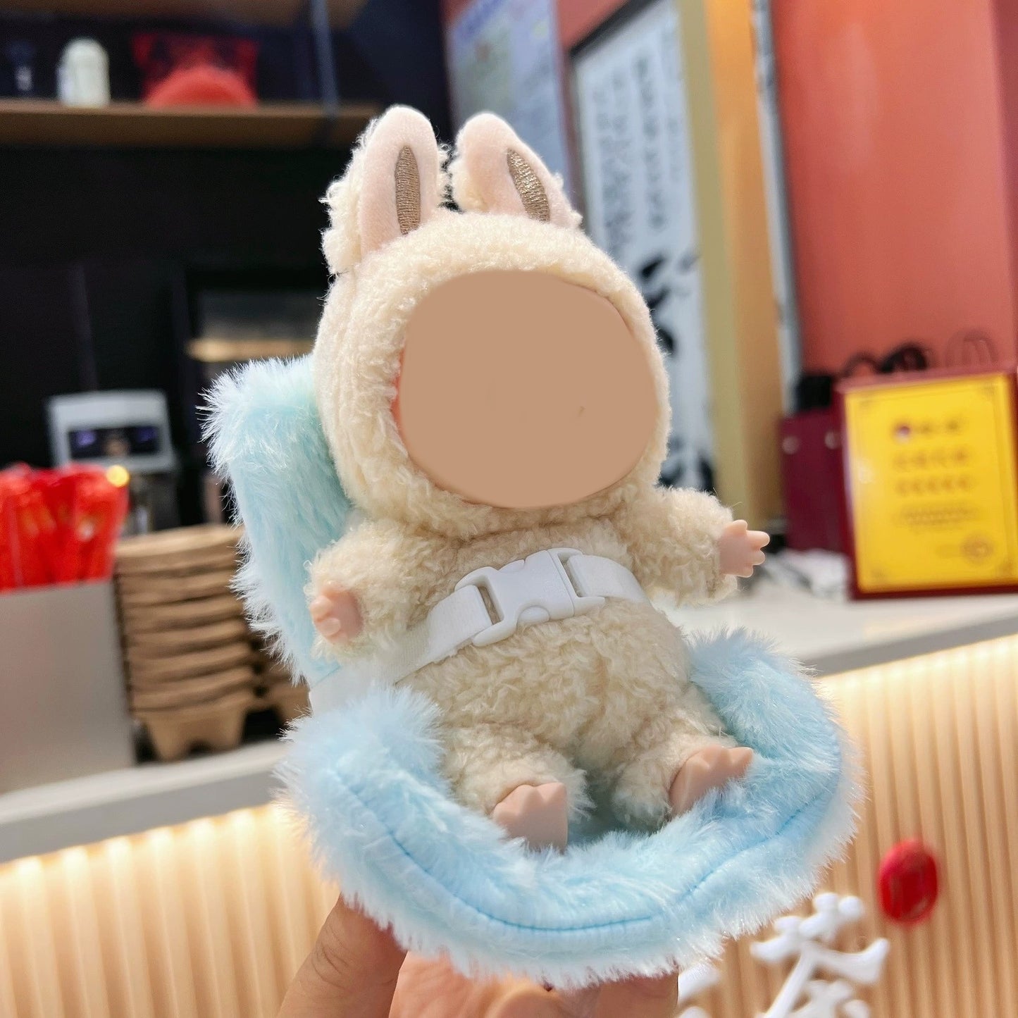 Car Seat for Labubu Dolls with Soft Furry Cushion, Air Vent Clip and Desktop Stand, Cute and Functional Car Ornament for Labubu Fans and Doll Collectors
