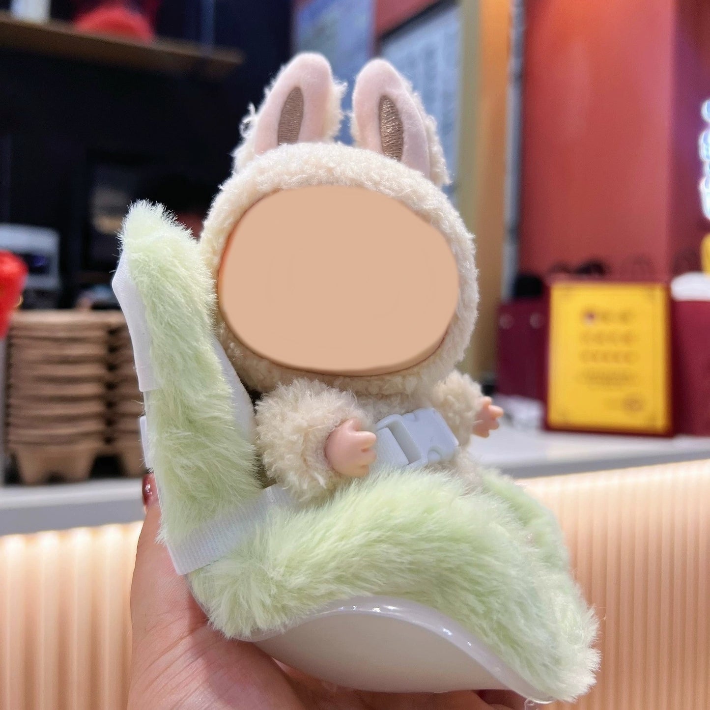 Car Seat for Labubu Dolls with Soft Furry Cushion, Air Vent Clip and Desktop Stand, Cute and Functional Car Ornament for Labubu Fans and Doll Collectors